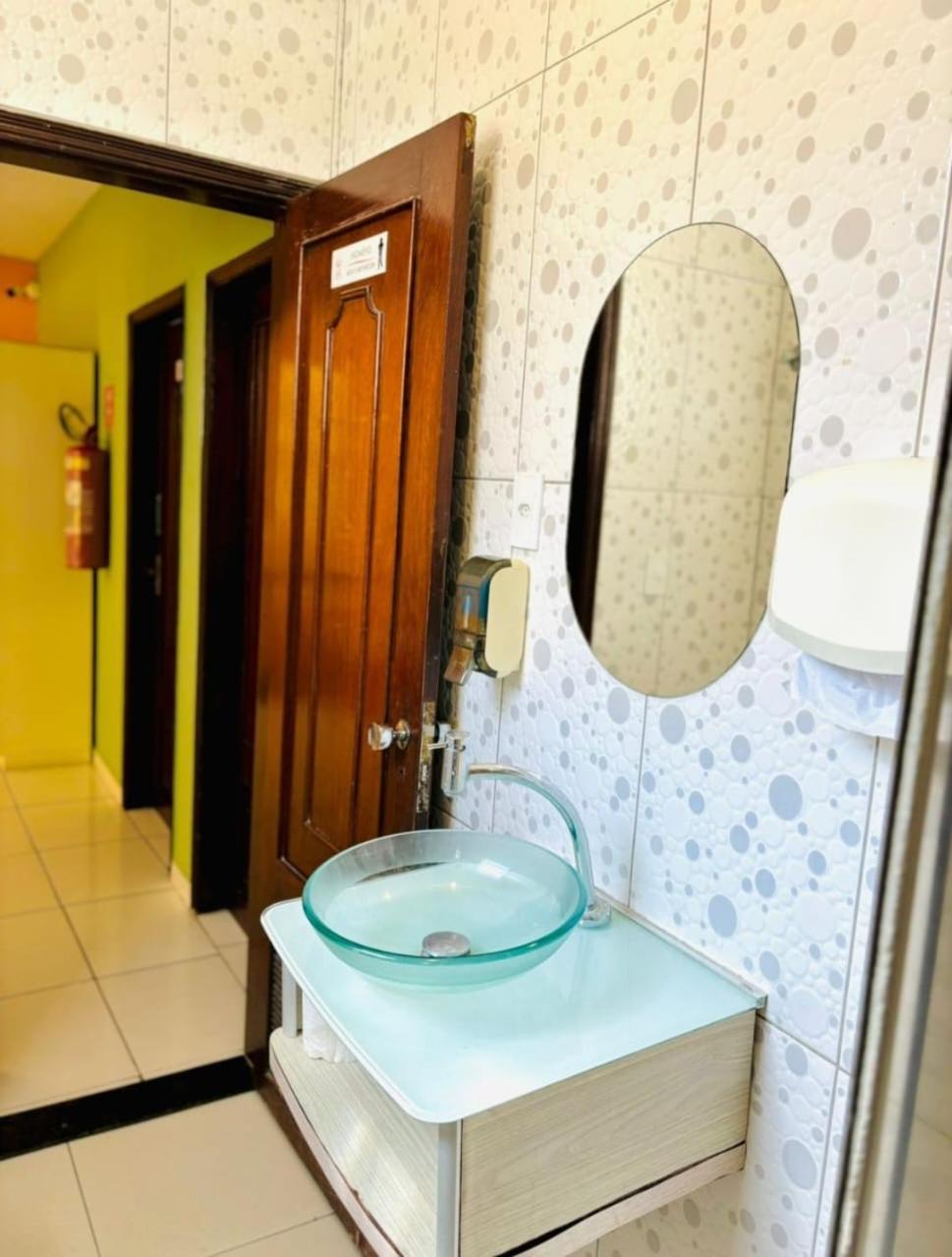 Hostel Estacao Maracana ริโอเดจาเนโร ภายนอก รูปภาพ